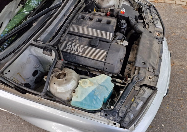BMW Seria 3 cena 19800 przebieg: 132000, rok produkcji 2000 z Poznań małe 704